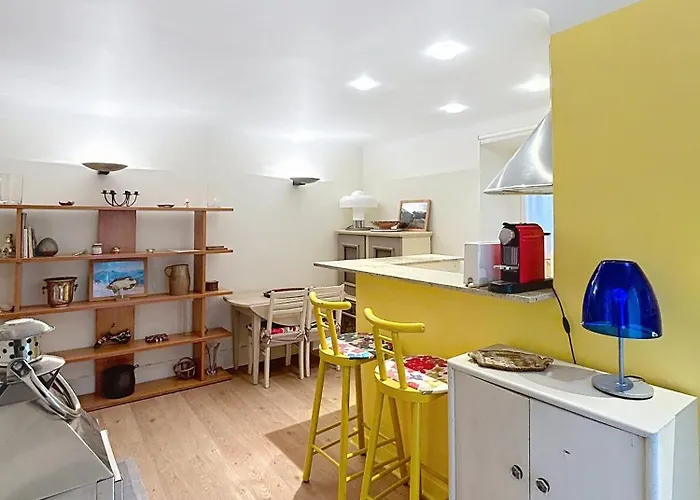 Les Fleurs Apartament *